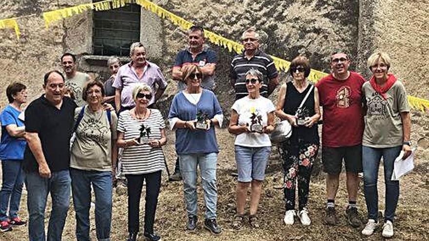 Les homenatjades, amb el batlle i el regidor d&#039;Educació.