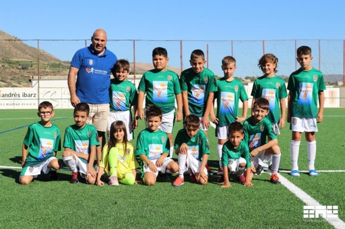 Plantilla benjamín del CD Mequinenza