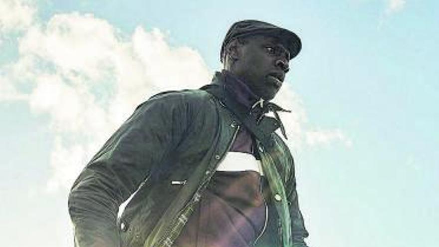 Omar Sy, como Assane Diop.