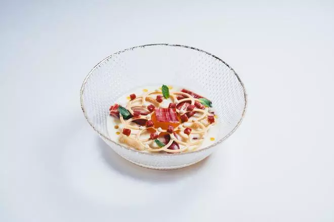 El ‘Potaje Cinco Jotas’, una receta ganadora con el jamón como protagonista
