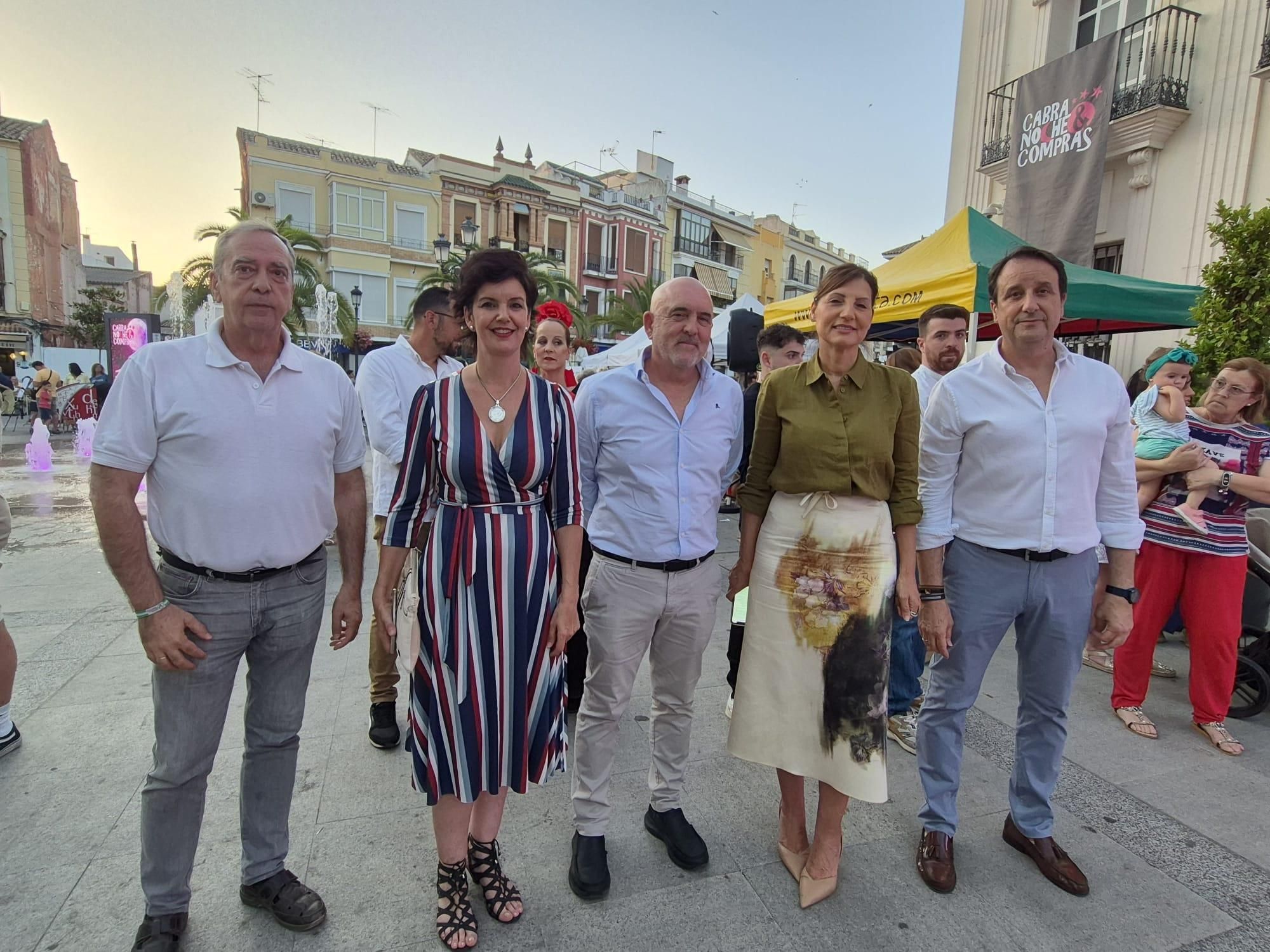Puente Genil, Cabra y Baena celebran sus 'Noches de compras'