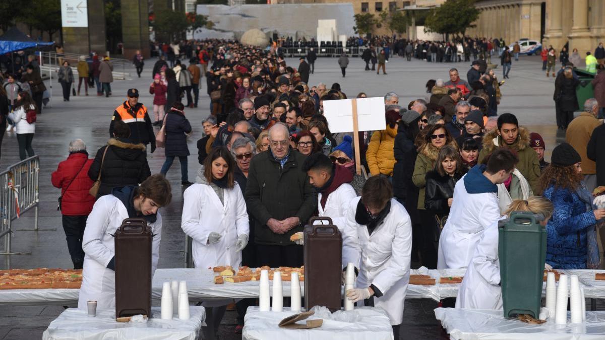 Zaragoza celebra San Valero con música, jornada de puertas abiertas y el roscón de EL PERIÓDICO DE ARAGÓN