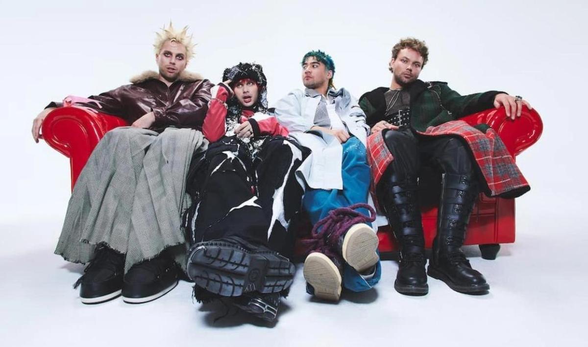 La banda '5 Seconds Of Summer' llega al Roig Arena.