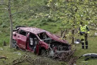 Tres de los cuatro jóvenes muertos en el accidente de Xove viajaban sin cinturón