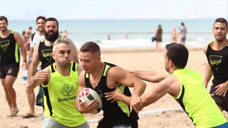 El Club de Rugby Castelló celebra el Torneo Seven Playa
