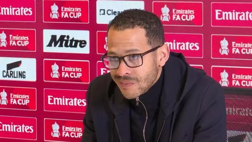 Rosenior: "Mi relación con Enzo Fernández está en un buen momento"