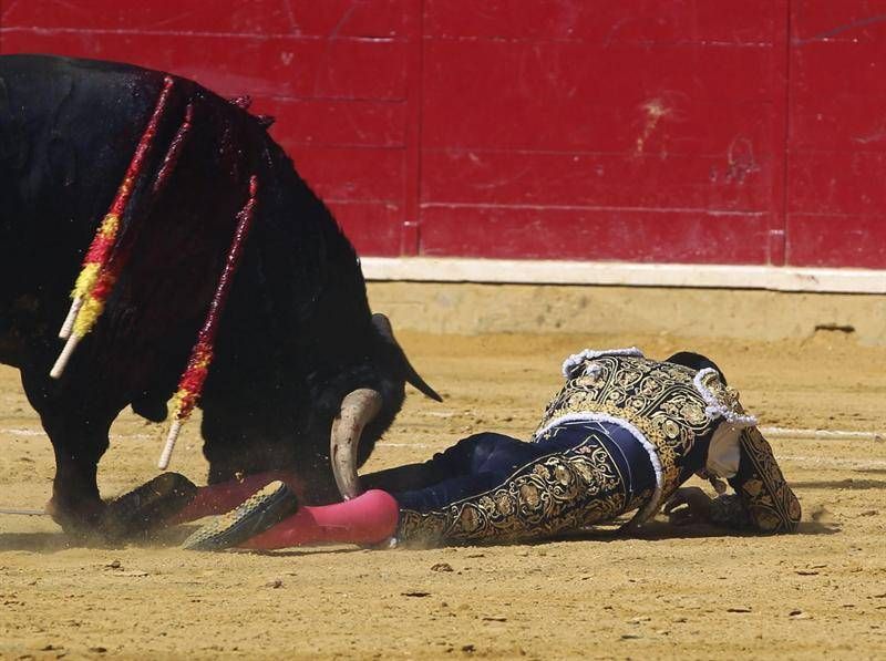 Fotogalería: Cogida a Joselillo en Zaragoza