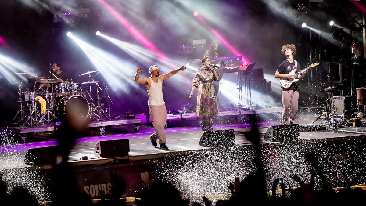 Residente en actuación en el Auditorio Natural de Lanuza.