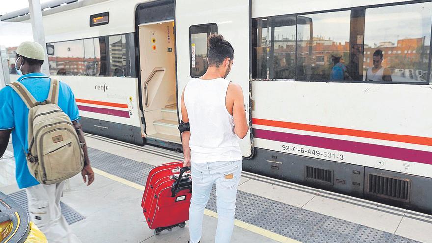 Renfe entrega 18.200 abonaments gratuïts a Girona