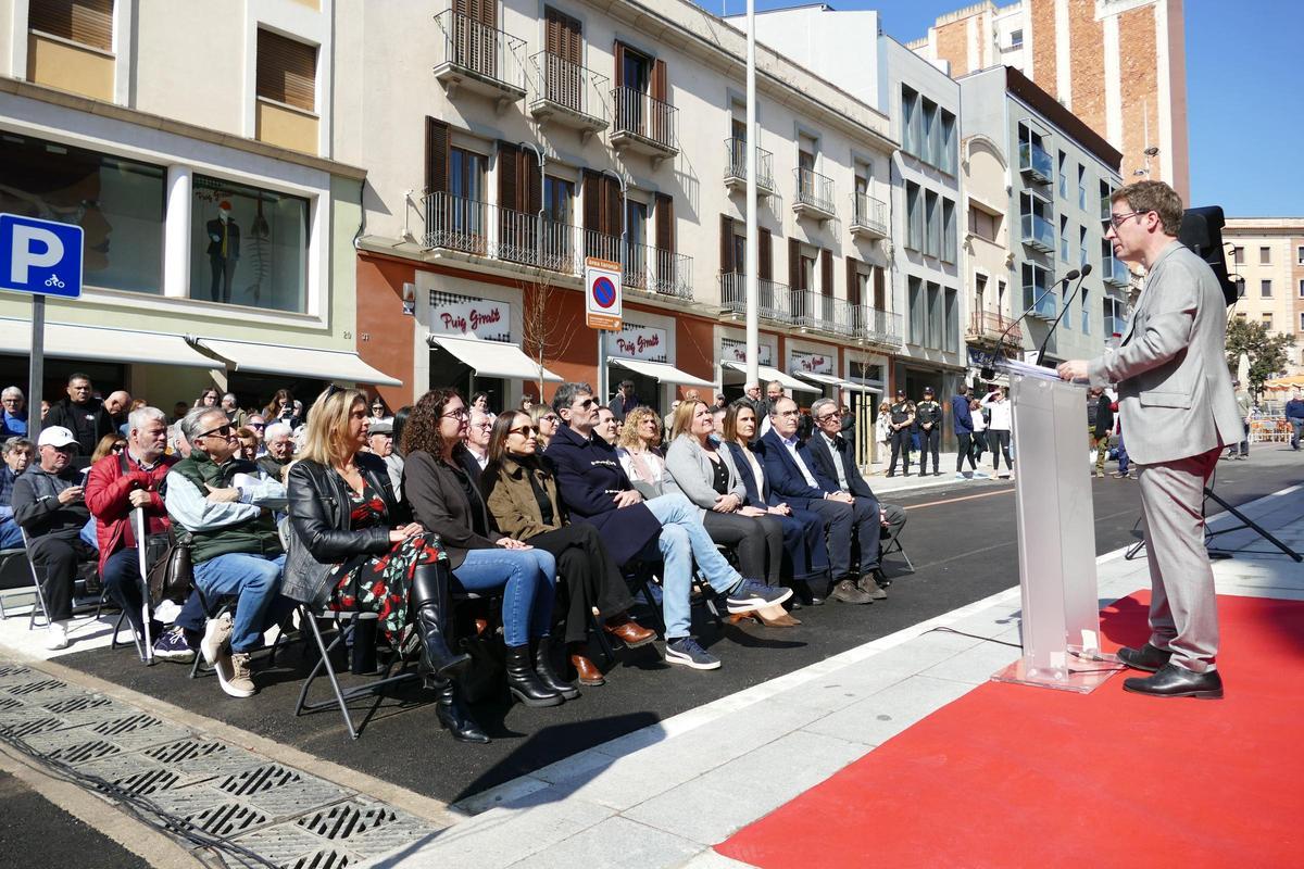 EN IMATGES | Figueres celebra la inauguració de la nova pujada del Castell enmig d'un ambient festiu