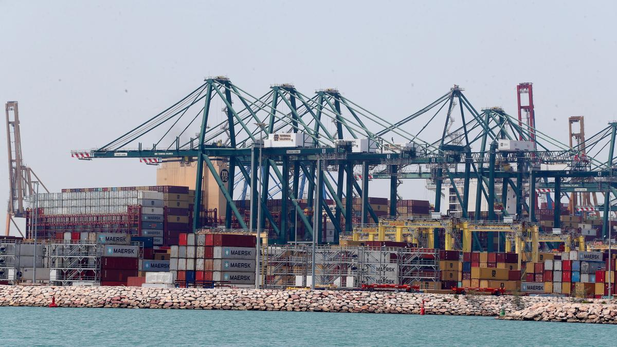 Terminal de contenedores del Puerto de València, en una imagen reciente.