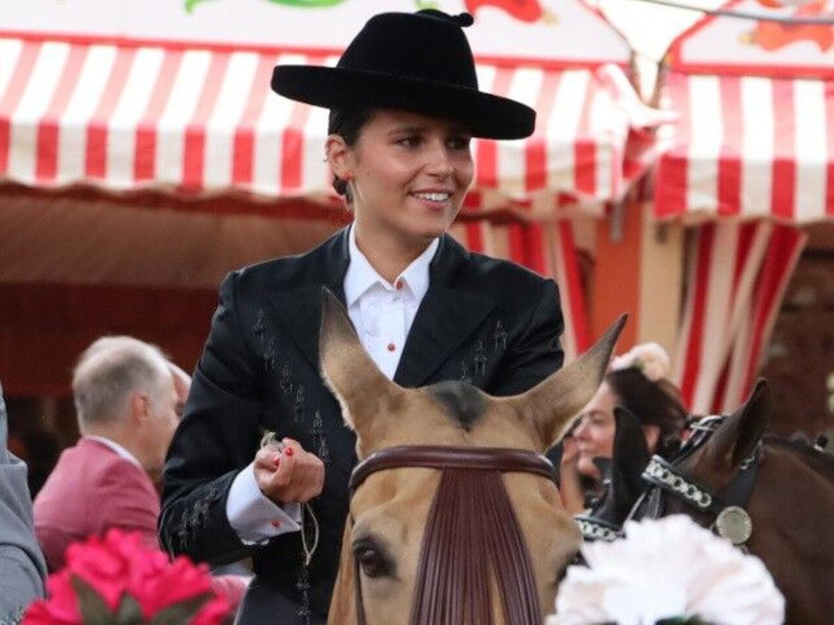 Tana Rivera en la Feria de Abril.