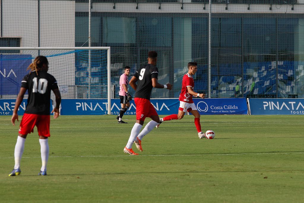 El Real Murcia contra el Al- Wehda, en imágenes