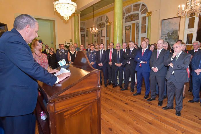 Celebración del Cuerpo Consular, en el Gabinete ...