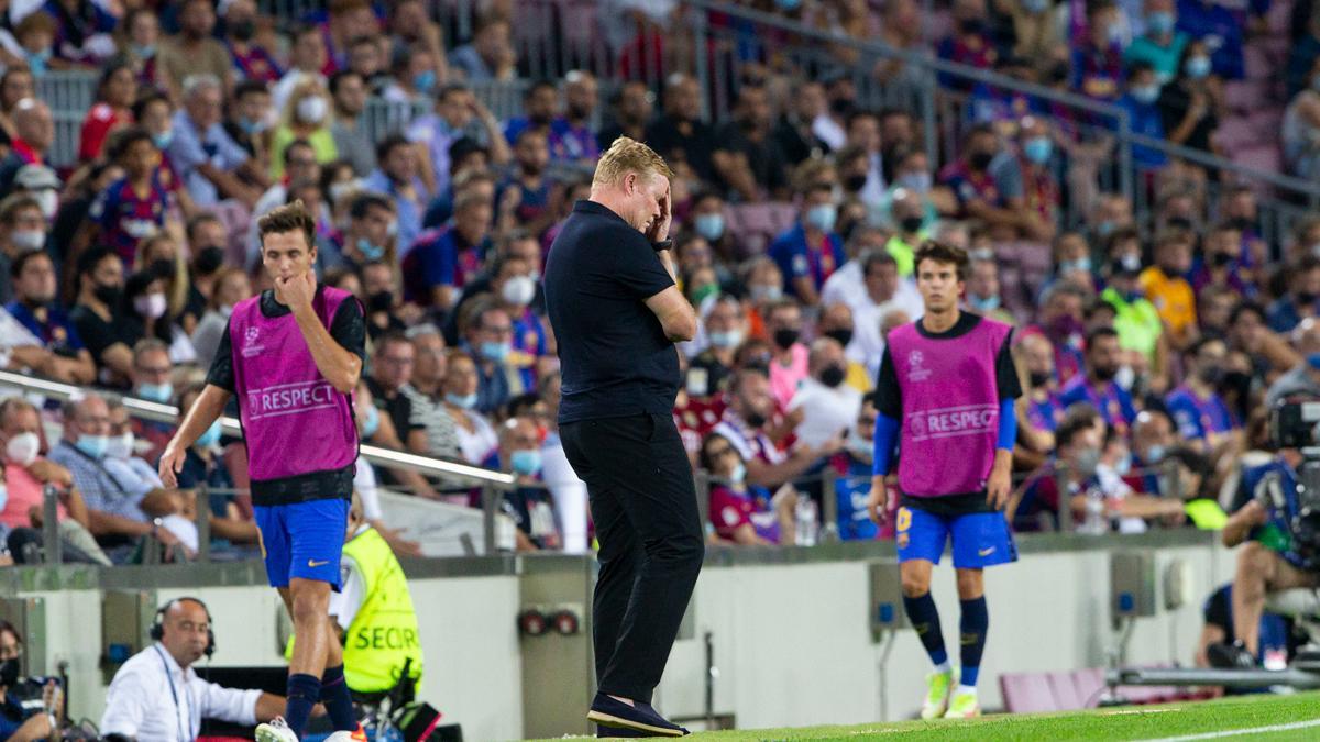 Koeman, durante el partido ante el Bayern