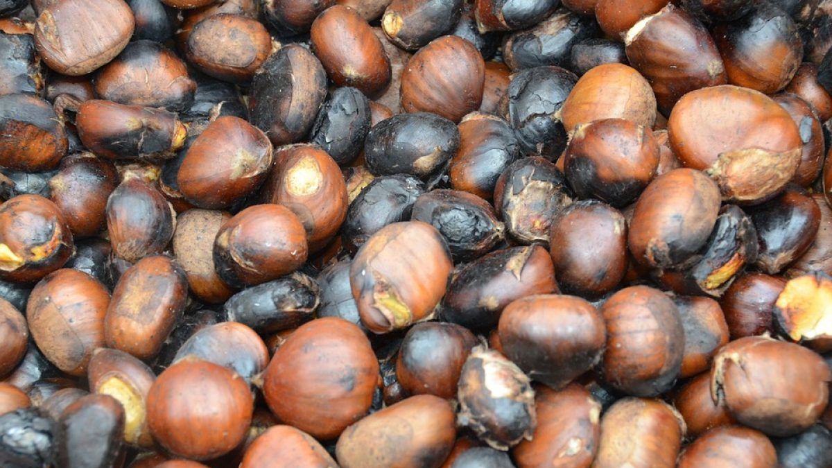 El truco para asar castañas en casa sin usar la sartén ni el horno