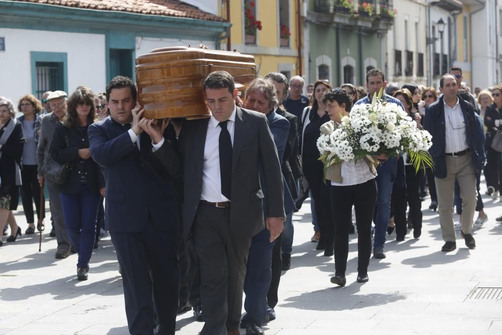 Funeral de Ramón Menéndez en Luanco