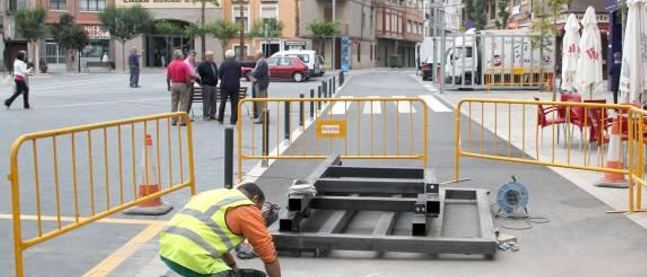 Onda debe invertir otros 13.000 euros  para instalar ahora las barreras en la nueva plaza del Pla