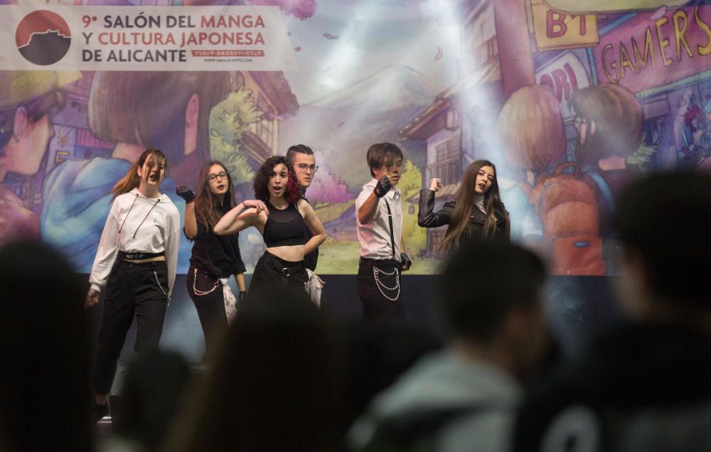 Miles de personas acuden al evento dedicado a la cultura japonesa celebrado en la provincia de Alicante