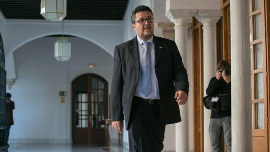 Francisco Serrano deja Vox tras la querella por presunto fraude en subvenciones