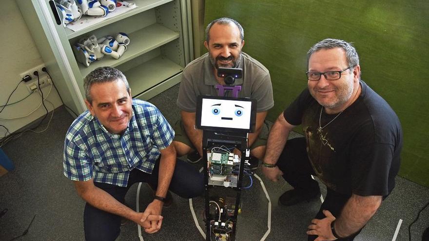 La UPV crea un robot que reconoce las emociones