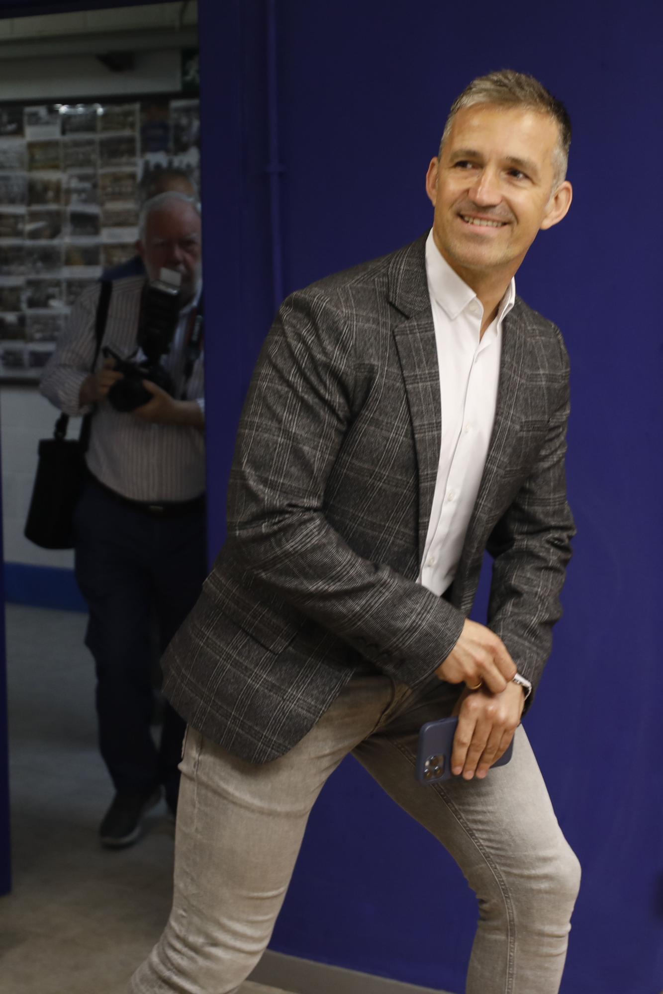 EN IMÁGENES: Presentación de Tito Blanco como nuevo director deportivo del Real Oviedo