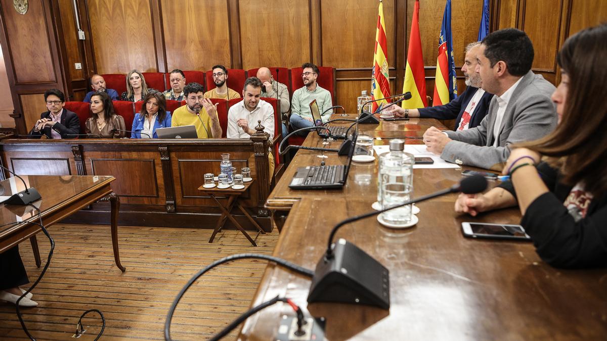 Imagen de un pleno reciente en el Ayuntamiento de Alcoy.