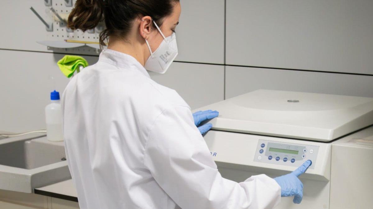 Imagen del laboratorio de la unidad de genética forense de Mossos