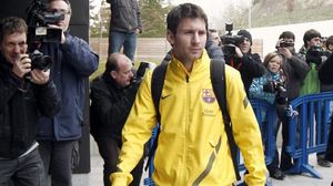 L’expedició del Barcelona ja és a Pamplona després d’arribar-hi en autobús des de Vitòria.