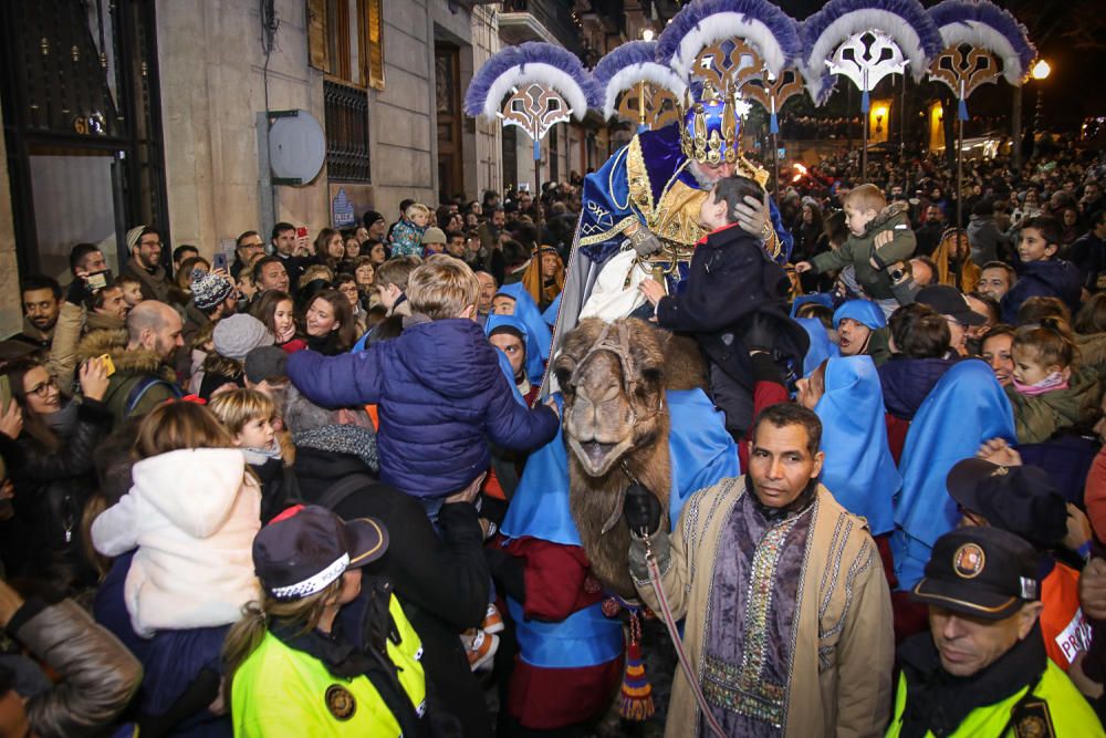 Los Reyes Magos recorren Alcoy