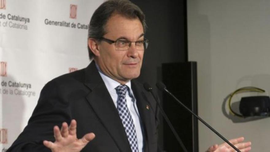 Artur Mas: &quot;O miente El Mundo o el Gobierno español&quot;