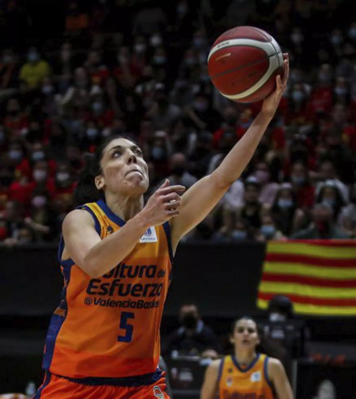 La internacinal Cristina Ouviña vuelve 573 días después