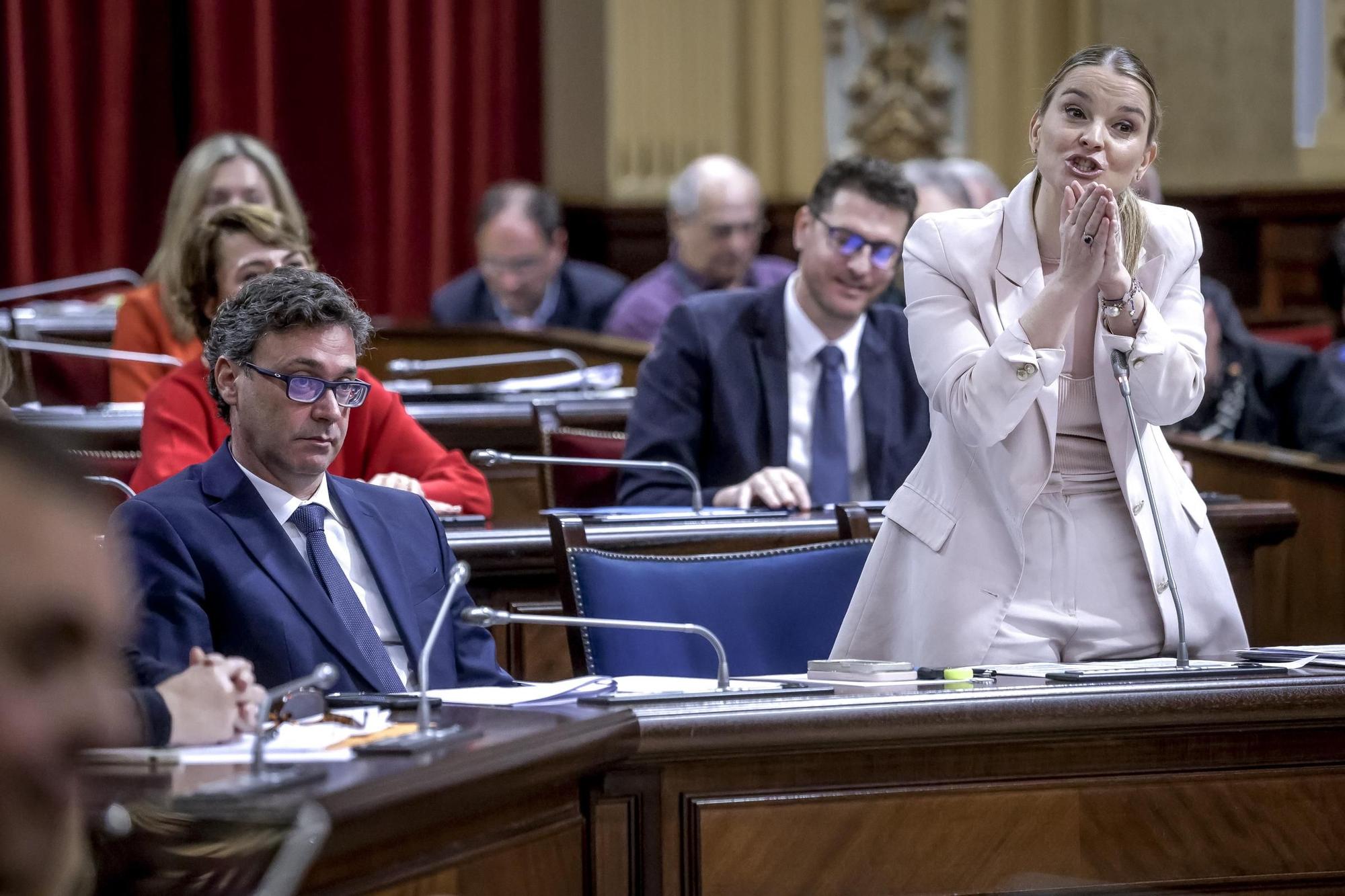 Crisis de Vox en Baleares | FOTOS: La crisis de Vox capitaliza el pleno del Parlament balear