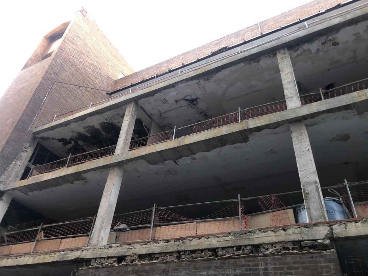 El edificio de Clavellinas.