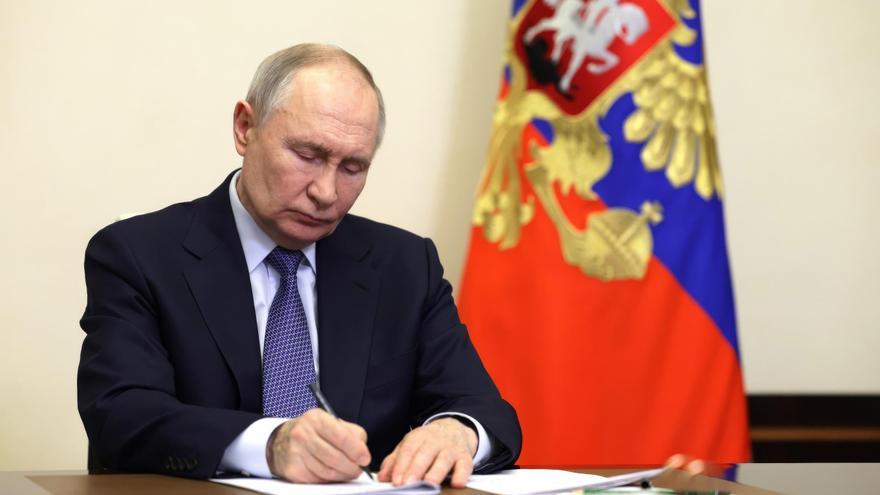 Putin firma un decreto que llama a filas a 160.000 rusos de entre 18 y 30 años