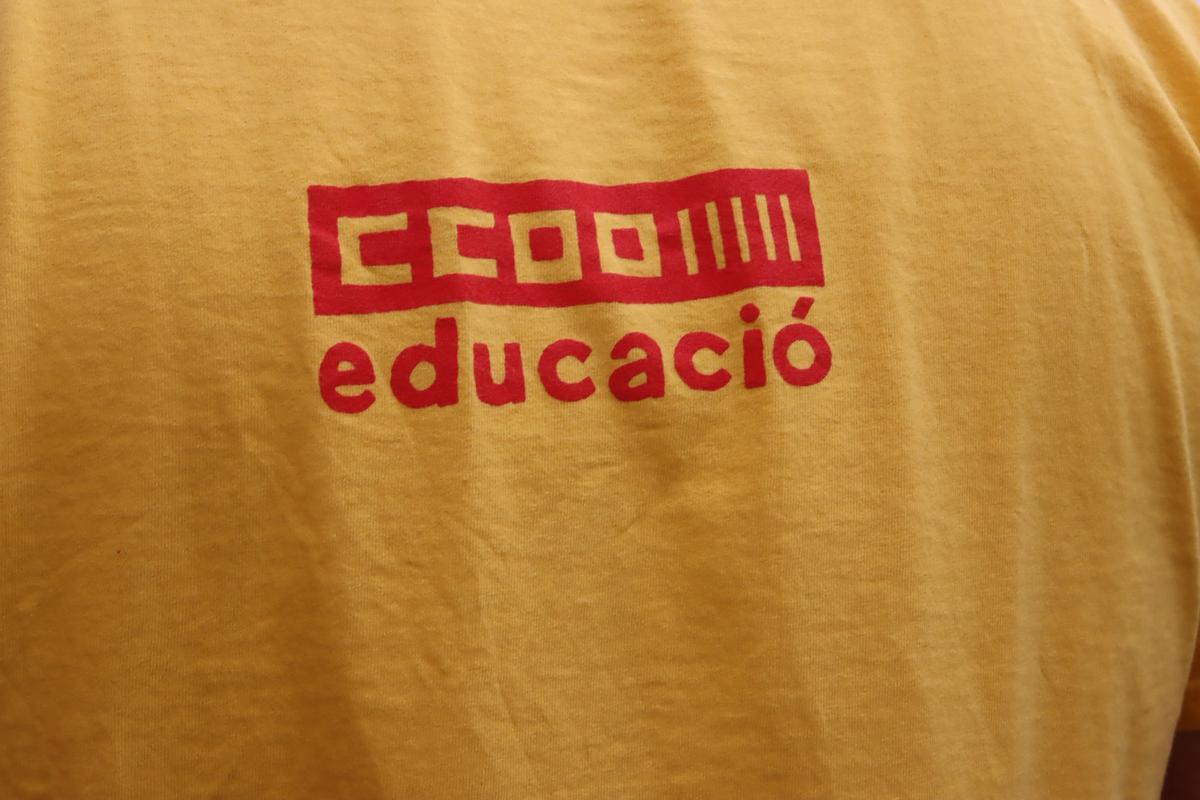 Los sindicatos de profesores apuntan directamente a Pérez Llorca: "Queremos negociar" Los sindicatos de profesores apuntan directamente a Pérez Llorca: "Queremos negociar"
