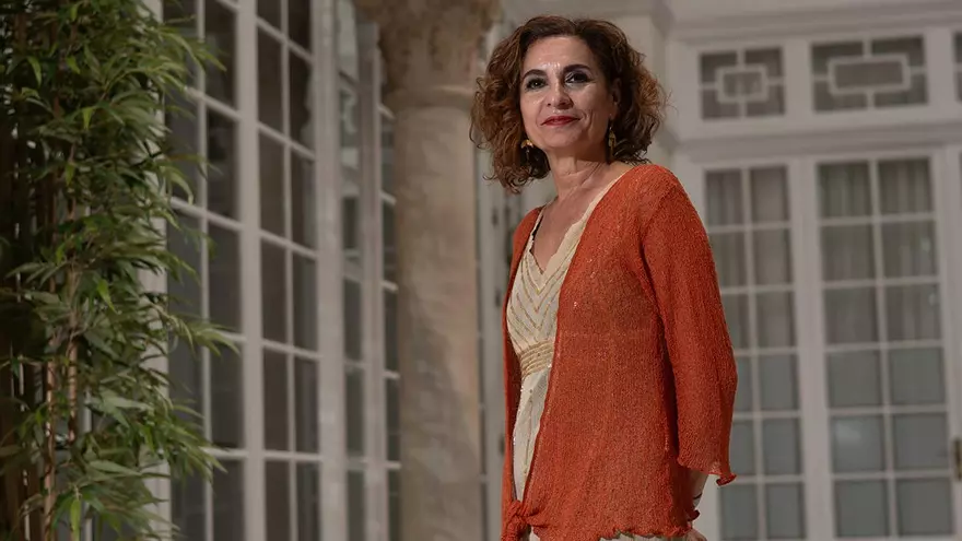 Vídeo | María Jesús Montero, vicepresidenta primera y ministra de Hacienda, sobre la Amnistía y la vuelta de Puigdemont