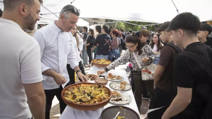 28 centros participan en la edición 2025 de la Fira de l'Estudiantat en Xàtiva