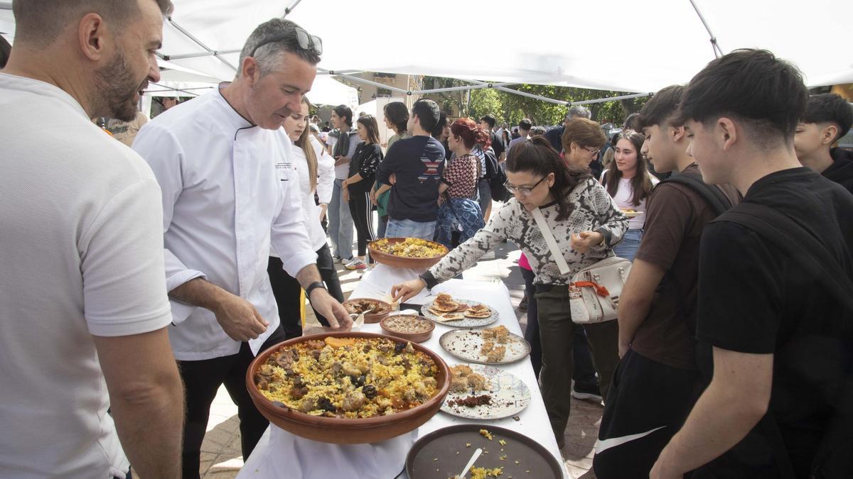 28 centros participan en la edición 2025 de la Fira de l'Estudiantat en Xàtiva