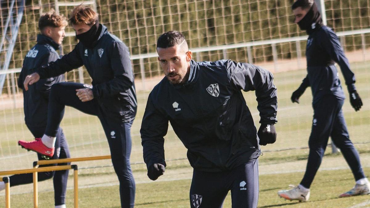 Sielva controla el balón durante un entrenamiento.