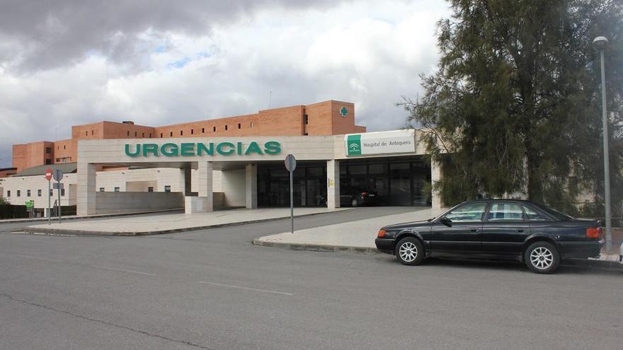 Las víctimas del escape de cloro fueron atendidas en el Hospital de Antequera.