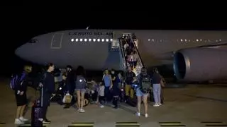 Defensa comienza la evacuación de españoles en Israel con vuelos militares