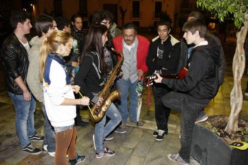 Una protesta musical contra la eliminación de las Artes Escénicas