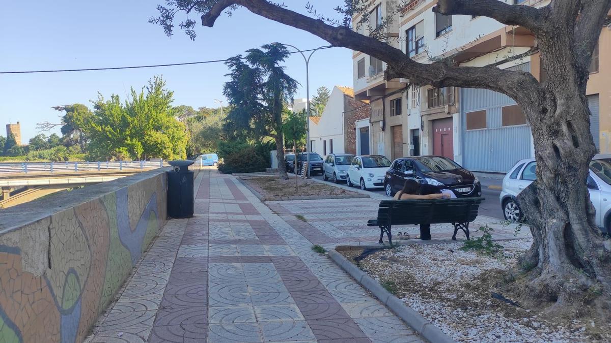 Burriana enfila la recta final de la renocación de la avenida Juan Bautista San Martín.