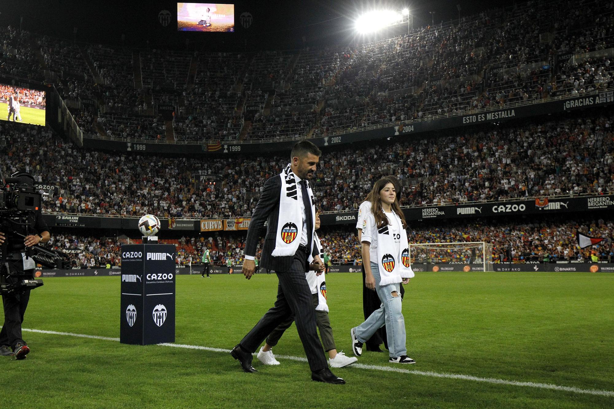 Así ha sido el homenaje de Mestalla al Guaje Villa