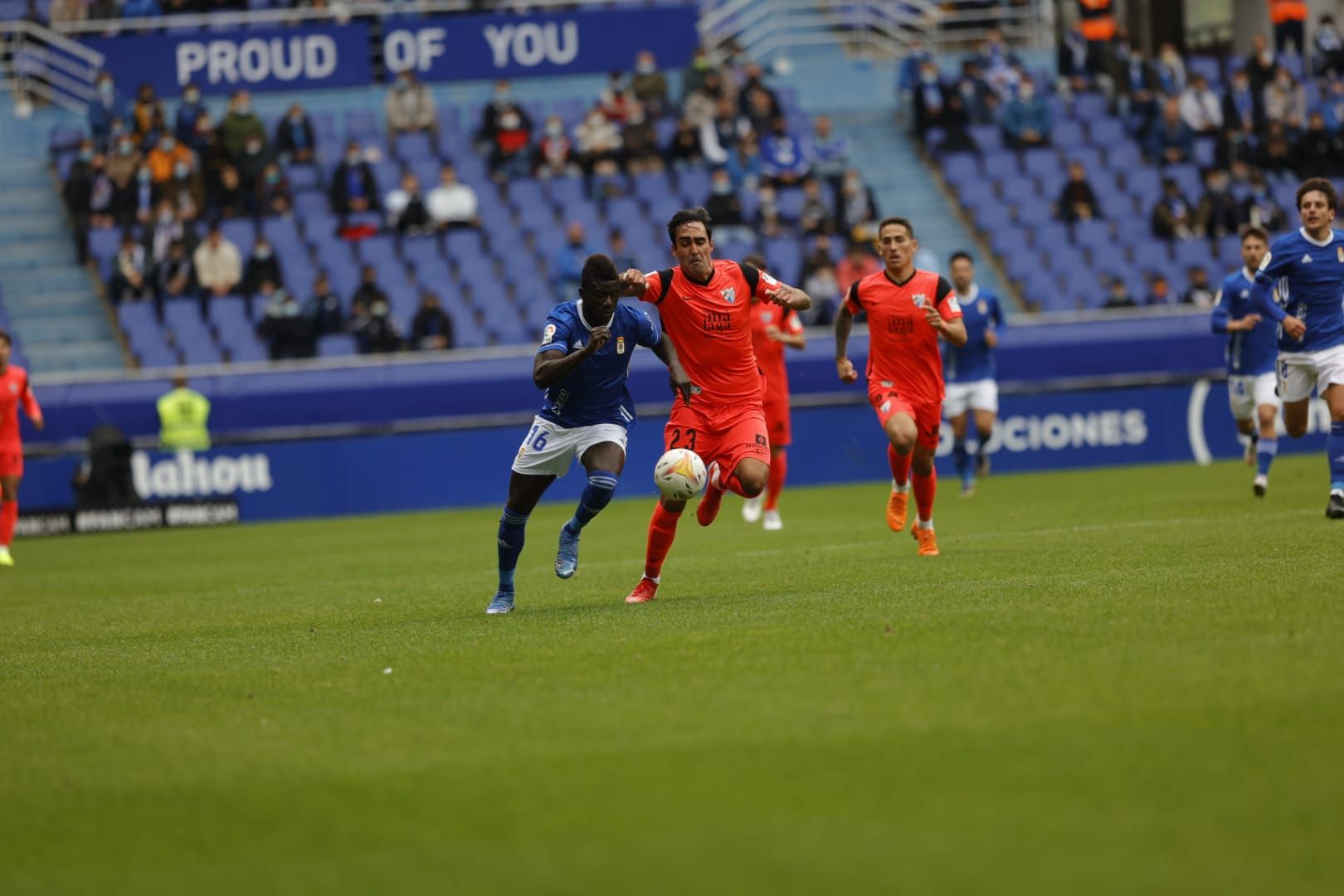 El partido del Oviedo, en imágenes