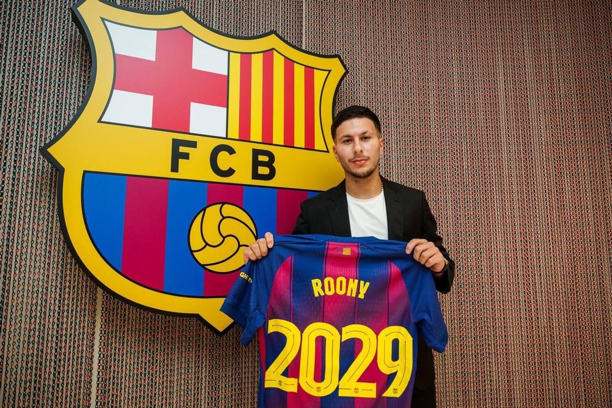 El Barça fa oficial el fitxatge de l'extrem Roony Bardghji fins a 2029 El Barça fa oficial el fitxatge de l'extrem Roony Bardghji fins a 2029