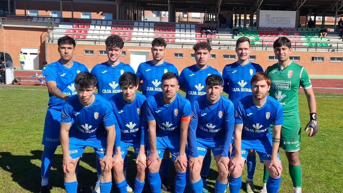 Once inicial del CD Villaralbo "B" en un partido anterior.
