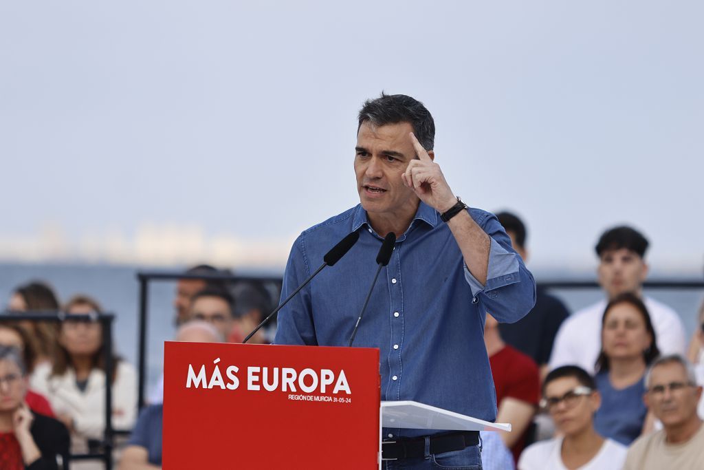 Visita de Pedro Sánchez en Los Alcázares