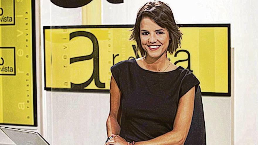 Almudena Urzáiz, presentadora de &#039;A Revista Fin de Semana&#039;.